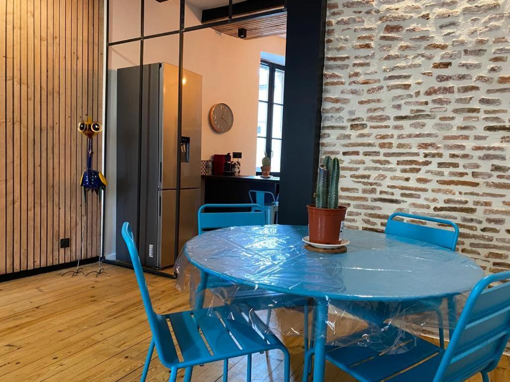 60 M2 Au Coeur Du Centre Ville 카오르 외부 사진